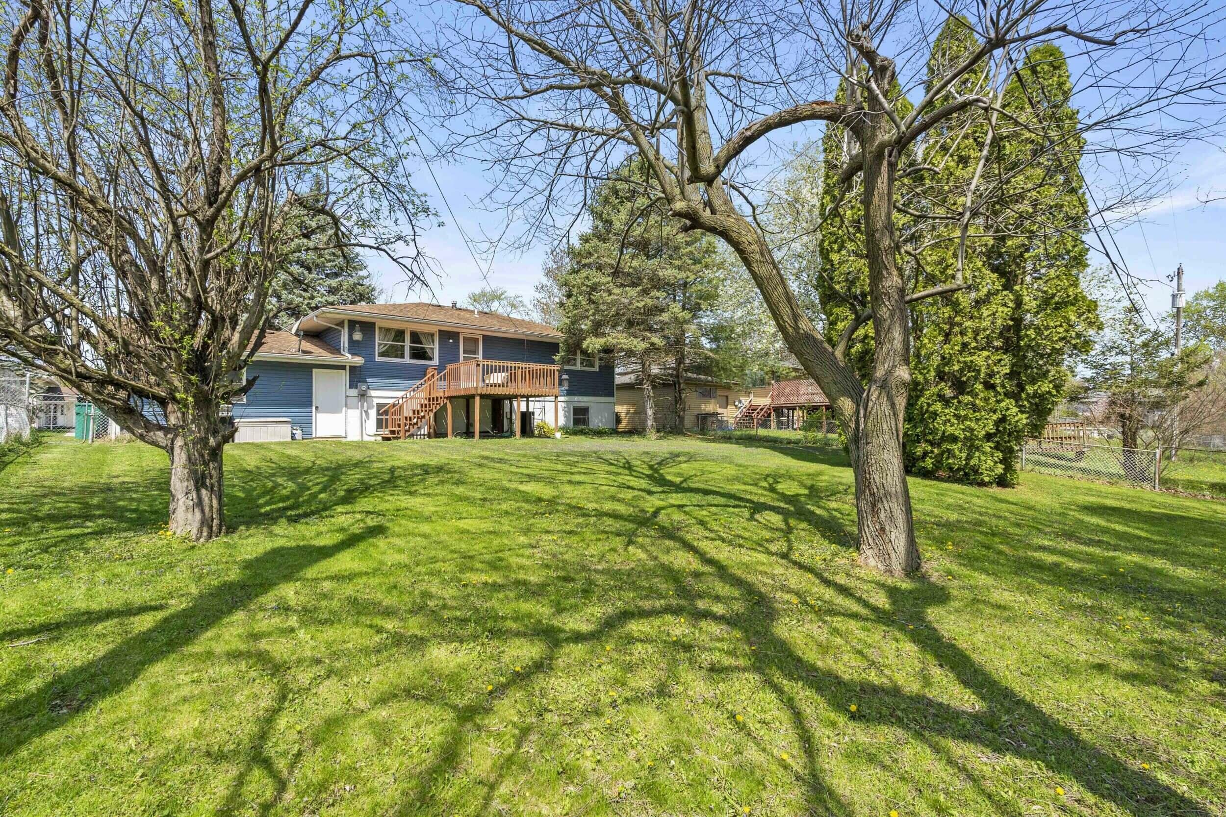 Property Photo: 7555 Hendricks Street IN 46410