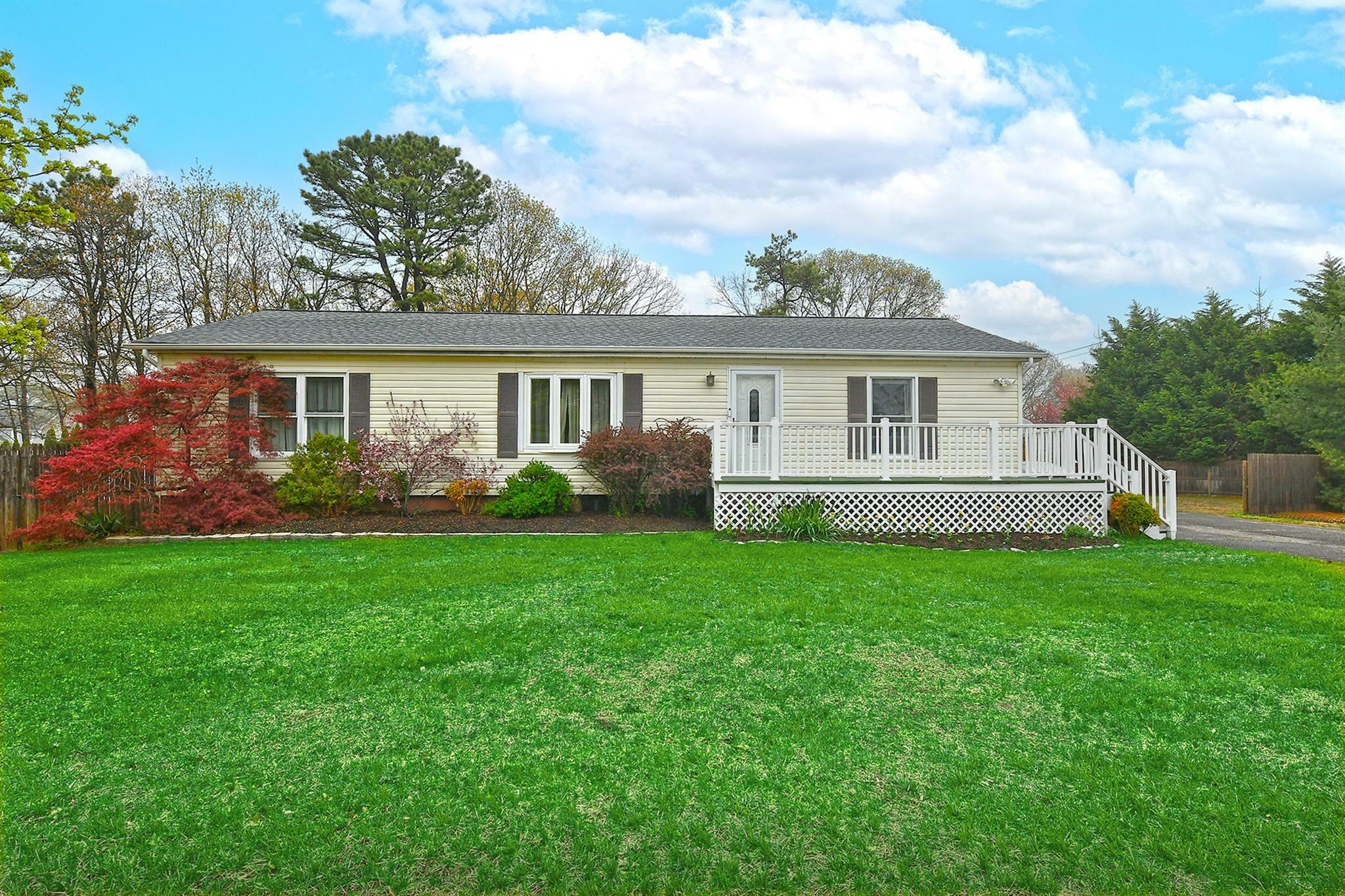 Property Photo: 1 Mews Court NY 11742