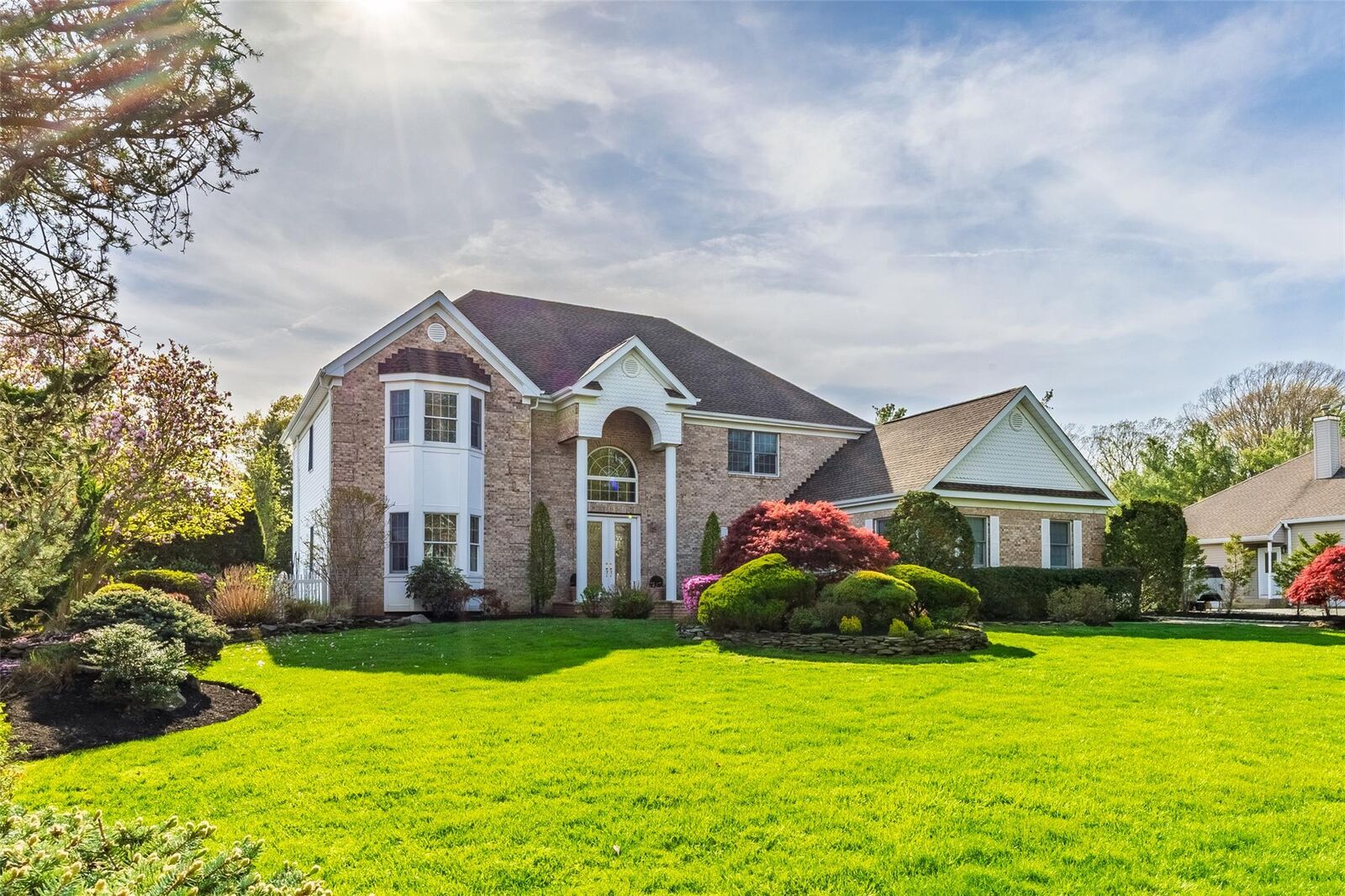 Property Photo: 15 Dupont Court NY 11746