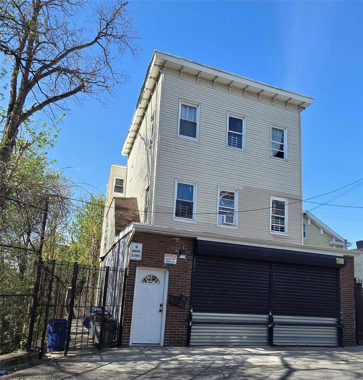 Property Photo: 2 Carlisle Place Unit #1 NY 10701