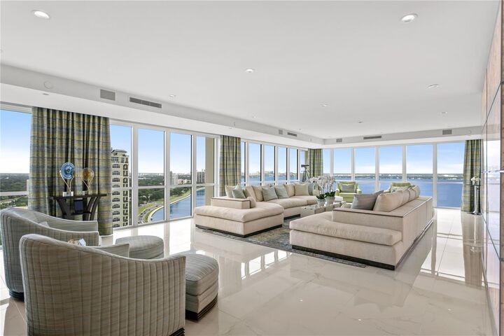 Property Photo: 3301 Bayshore Boulevard 2401E FL 33629
