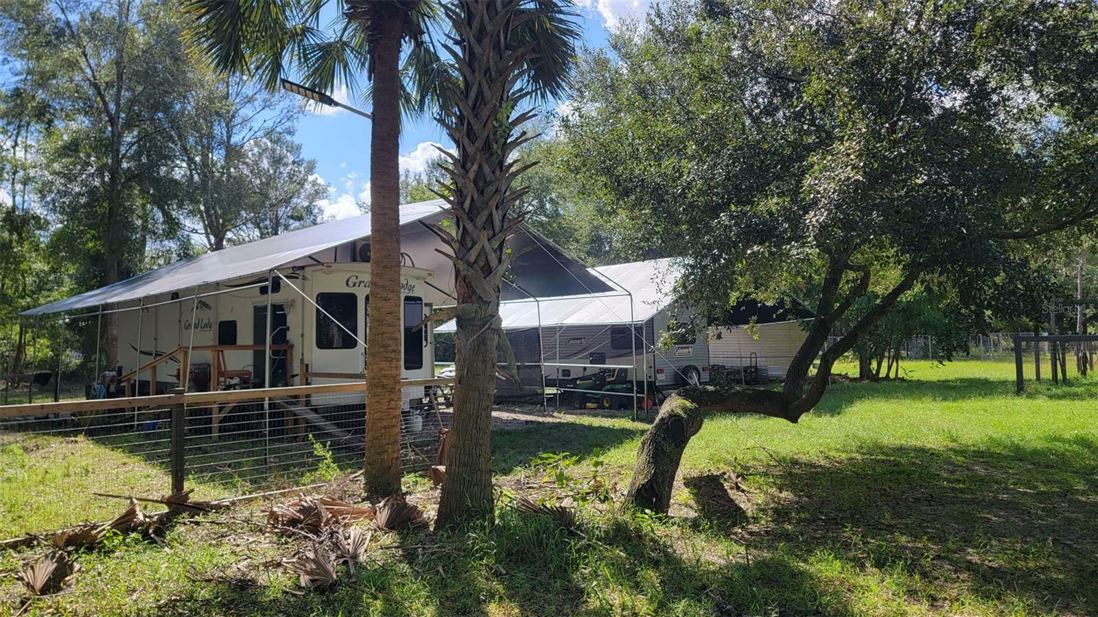 Property Photo: 41940 Pine Valley Drive FL 32767