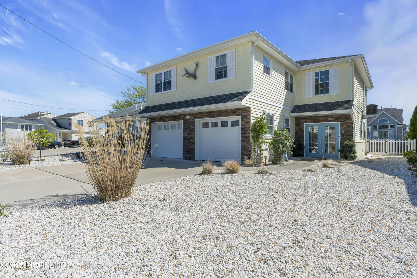 Property Photo: 8 Clearwater Way NJ 08753