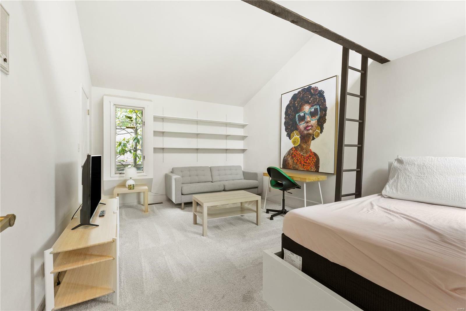 Property Photo: 1626 Viola Drive MO 63052
