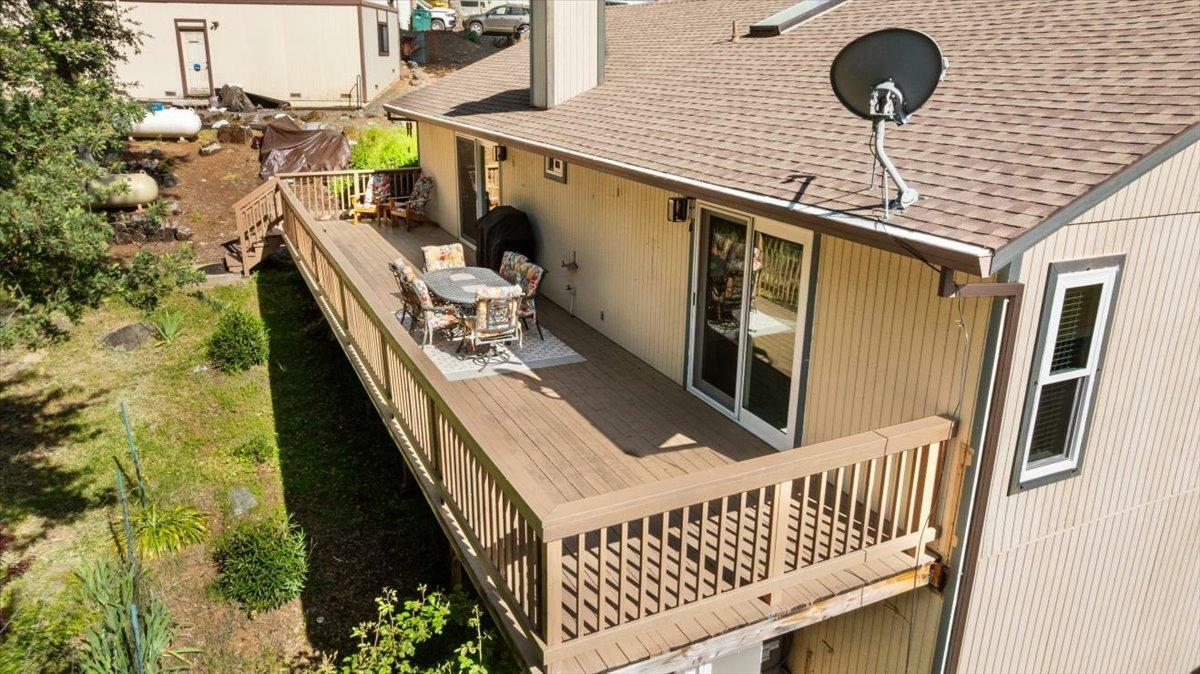 Property Photo: 14962 Woodland Loop CA 95946