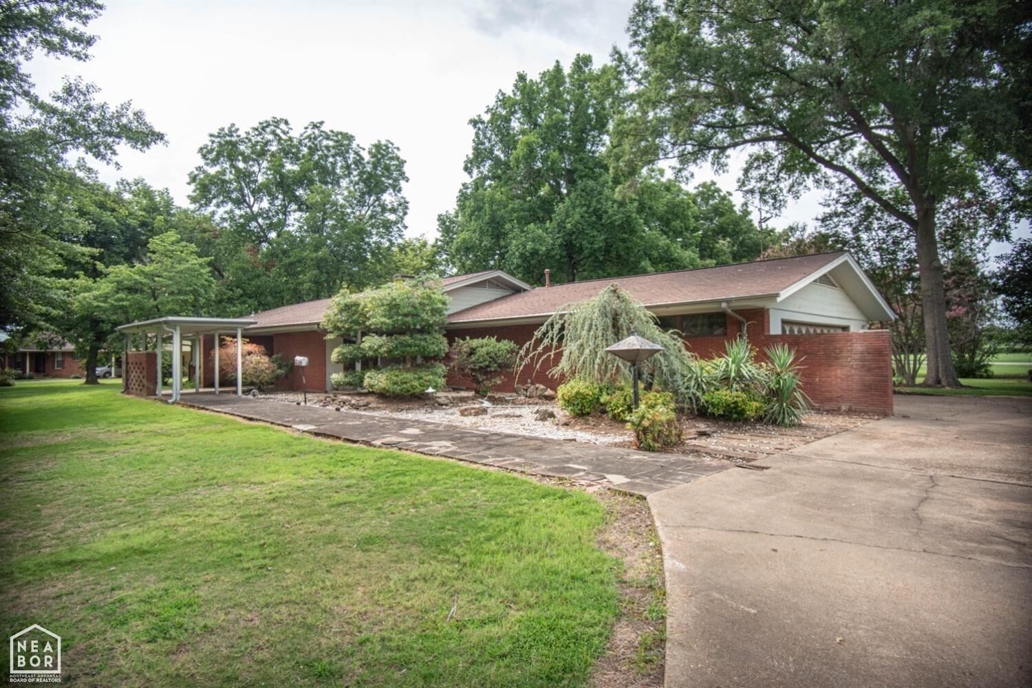 Property Photo: 608 Circle Road AR 72472