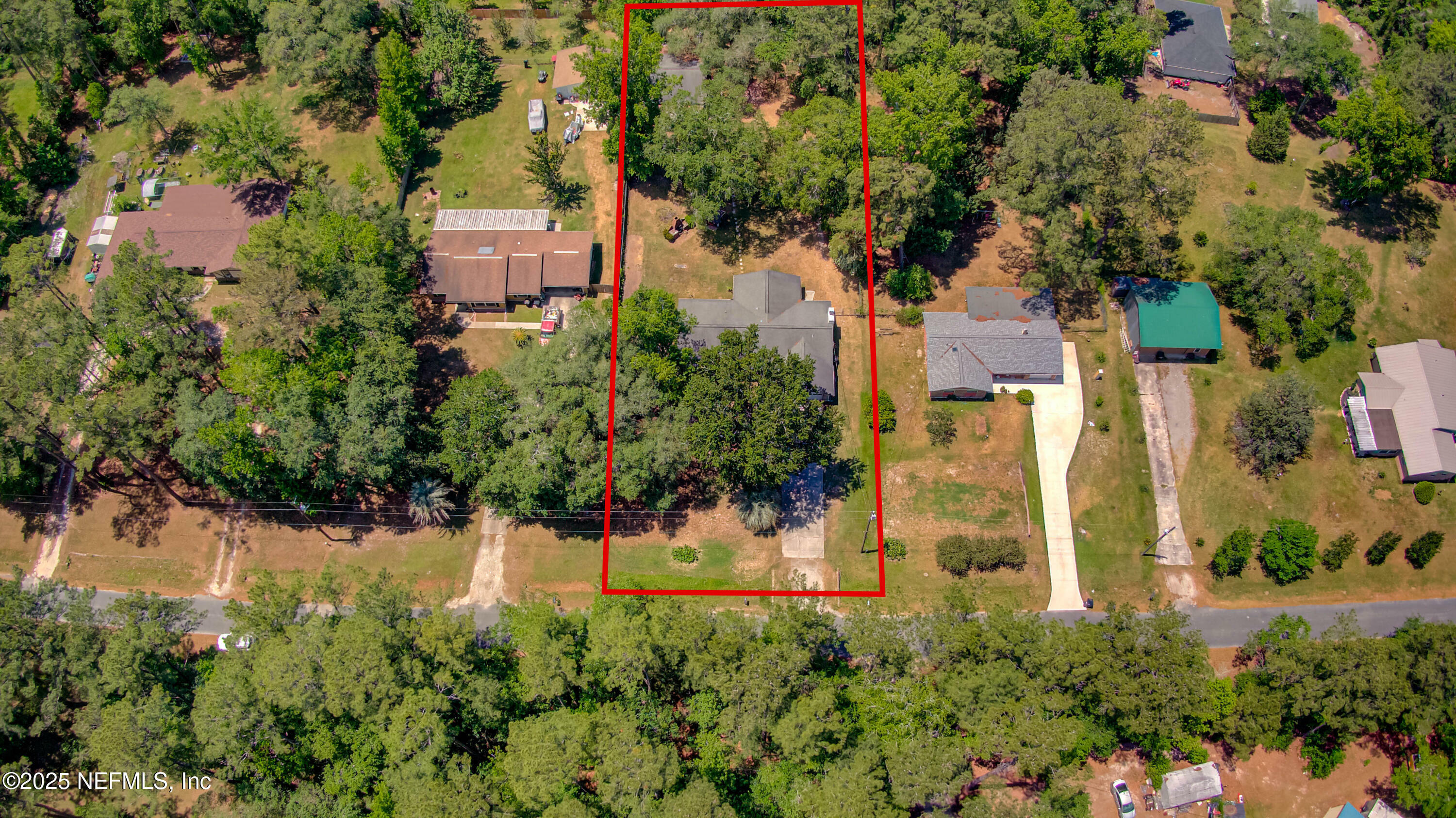 Property Photo: 1988 Tacoma Drive FL 32068