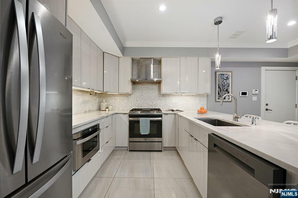 Property Photo: 118 Irving Street 1 NJ 07307