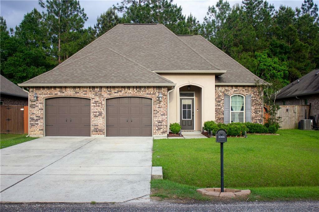 Property Photo: 70040 Hirson Court LA 70447