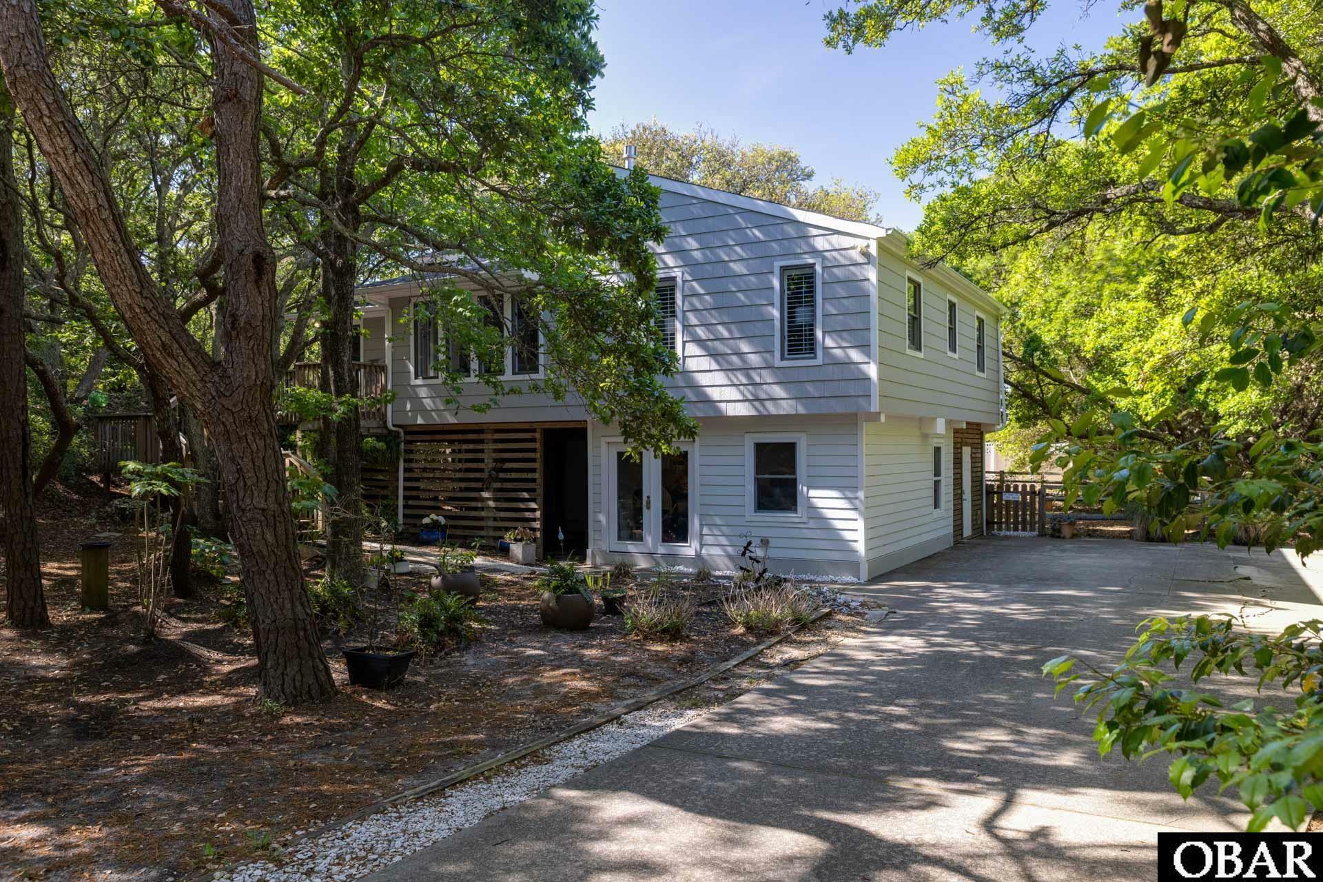 Property Photo: 24 First Avenue NC 27949