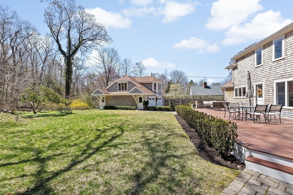 Property Photo: 9 Lily Pond Ln MA 02025