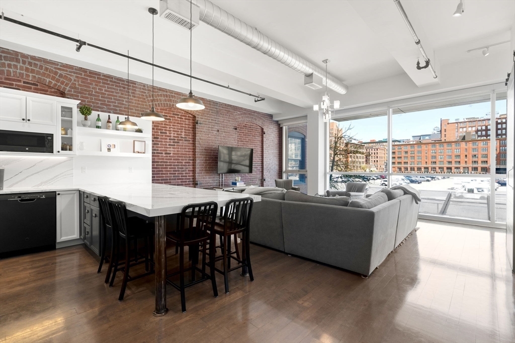 Property Photo: 21 Wormwood St 201 MA 02210