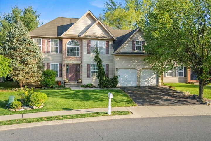 420 Highlands Boulevard  Easton PA 18042 photo