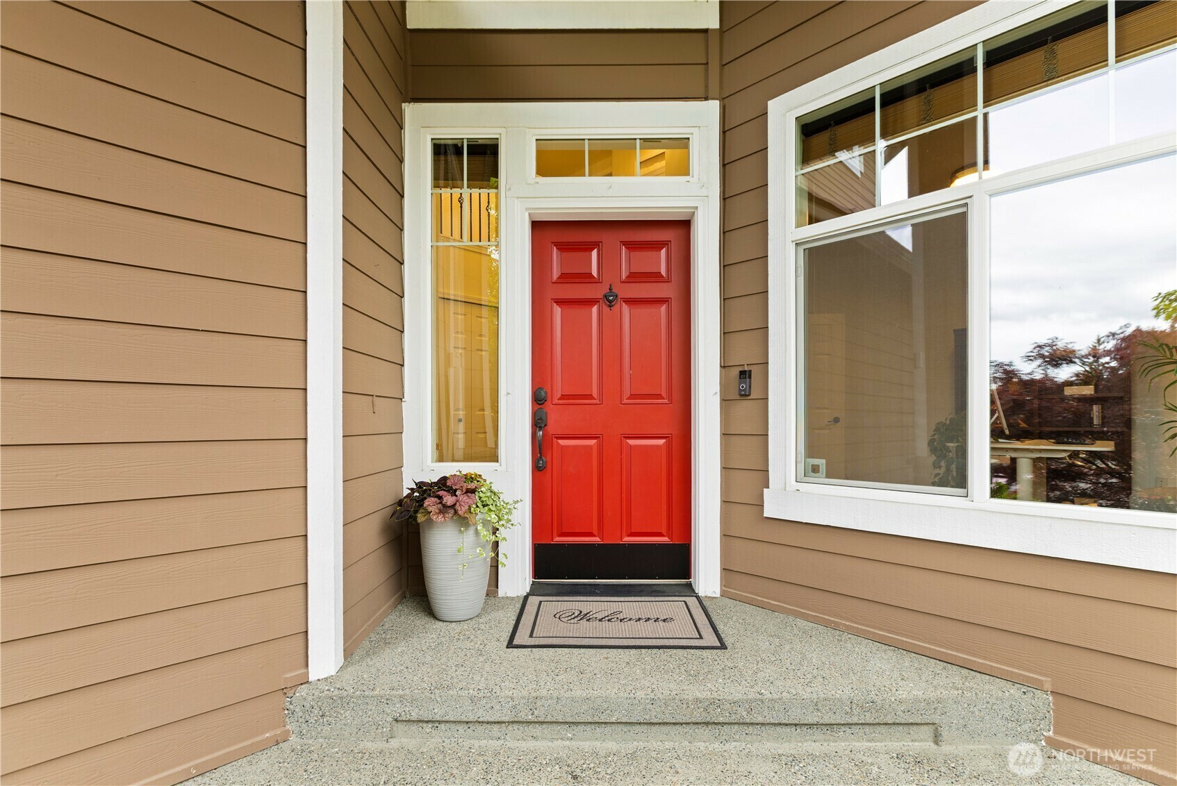 Property Photo: 18326 SE 246th Street WA 98042