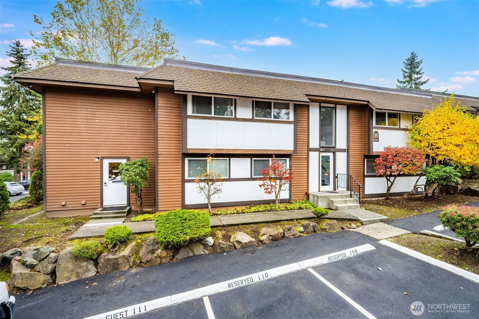 Property Photo: 7301 224th Street SW H3 WA 98026