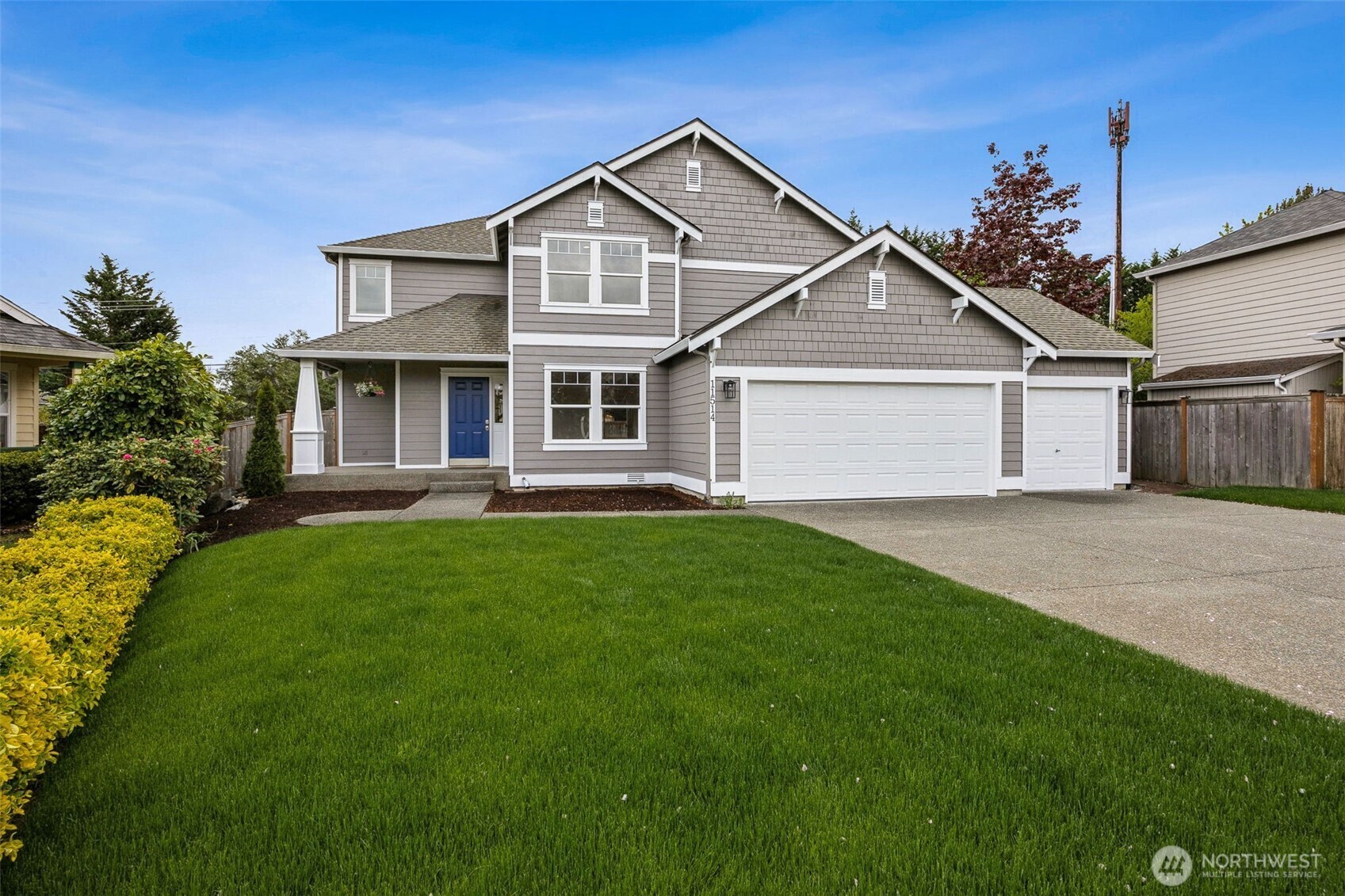 Property Photo: 11514 135th Street Ct E WA 98374