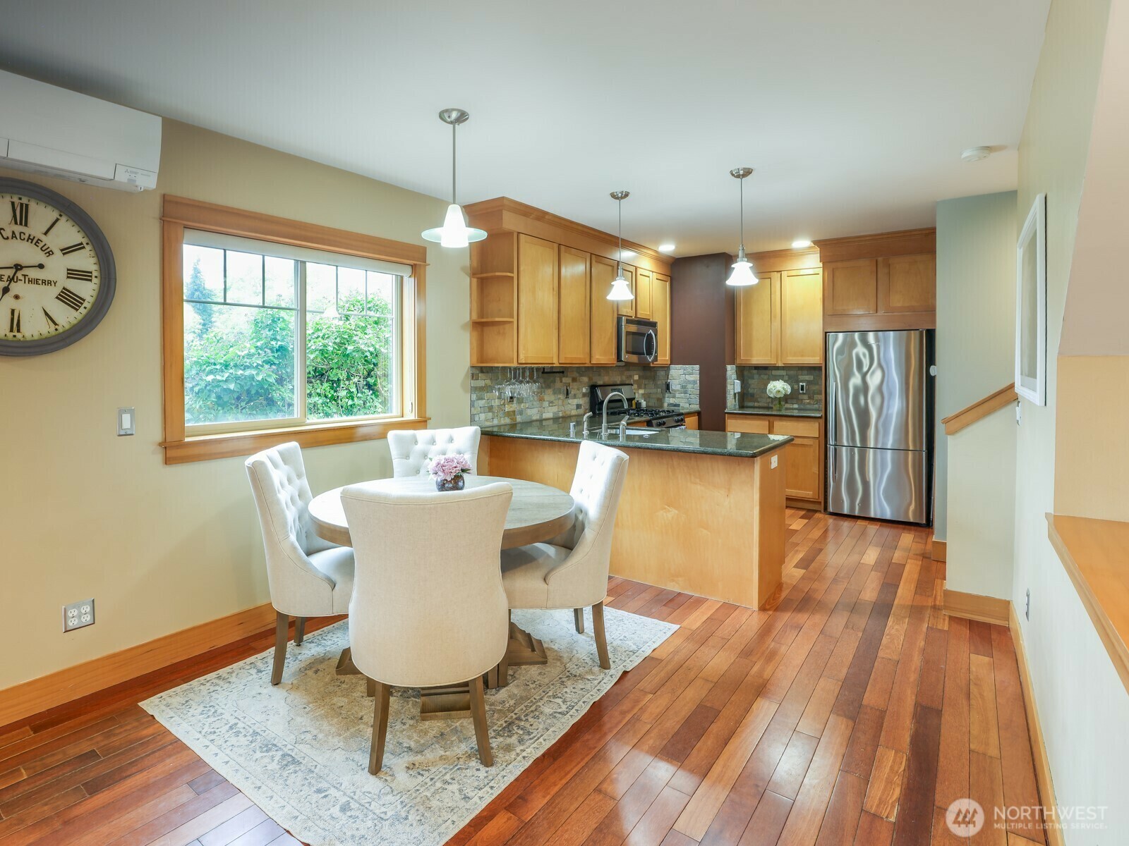 Property Photo: 5416 Fauntleroy Way SW A WA 98136