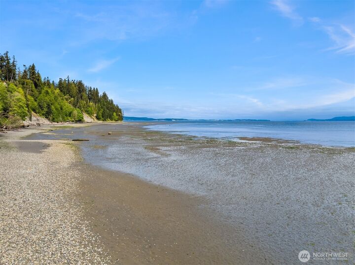 Property Photo:  2663 SE Camano Drive  WA 98282 