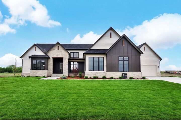3314 N Bedford Court  Wichita KS 67226 photo