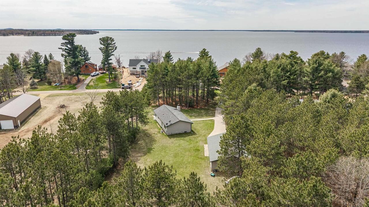 Property Photo:  862 19th Drive  WI 54613 
