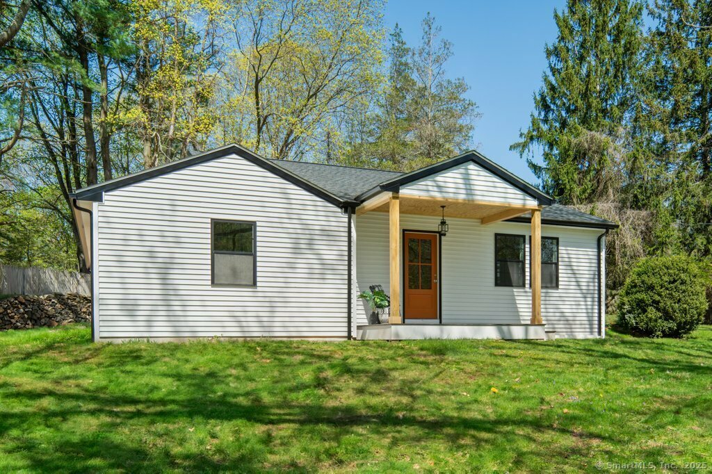 Property Photo: 3 Apple Lane CT 06896