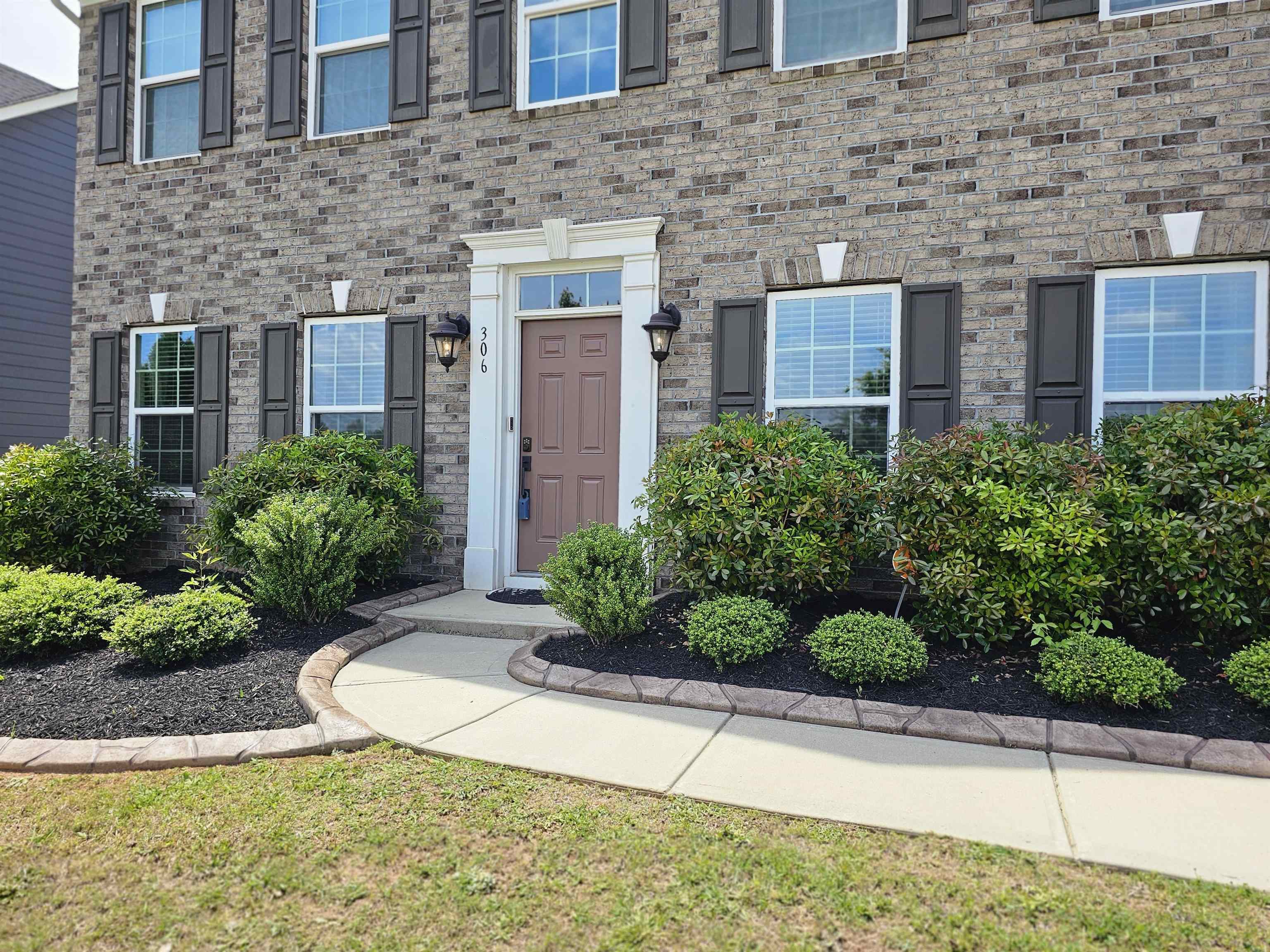 Property Photo: 306 Spokane Drive SC 29607