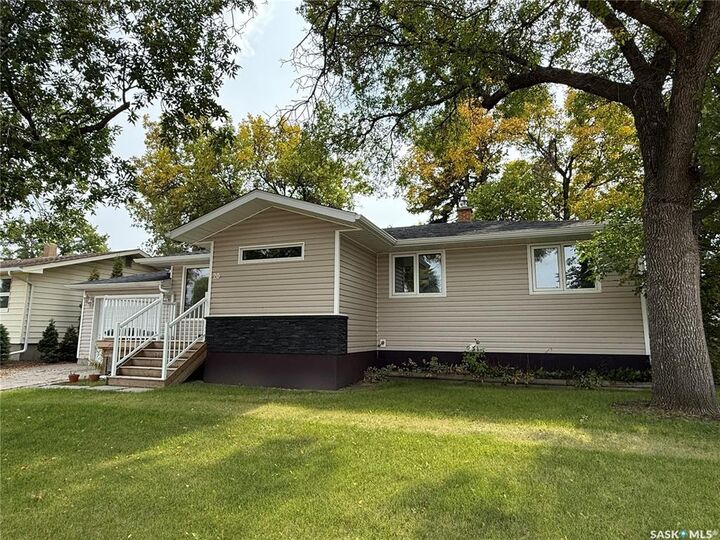 Photo de la propriété: 20 Scott Crescent SK S4H 1T6
