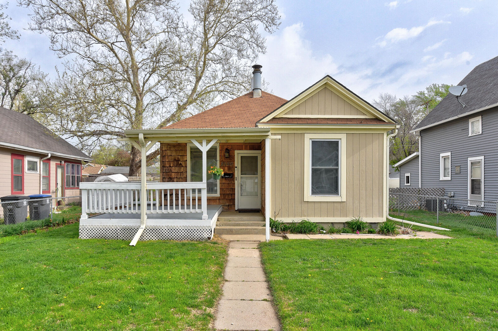 Property Photo: 2550 Avenue A IA 51501