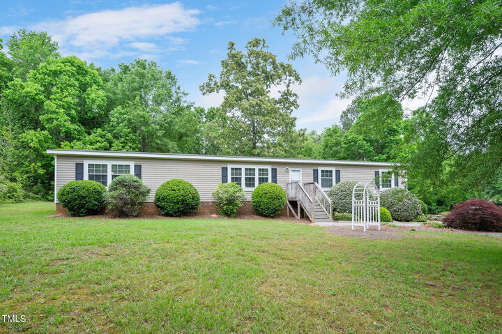 Property Photo:  205 Stonemason Drive  NC 27540 