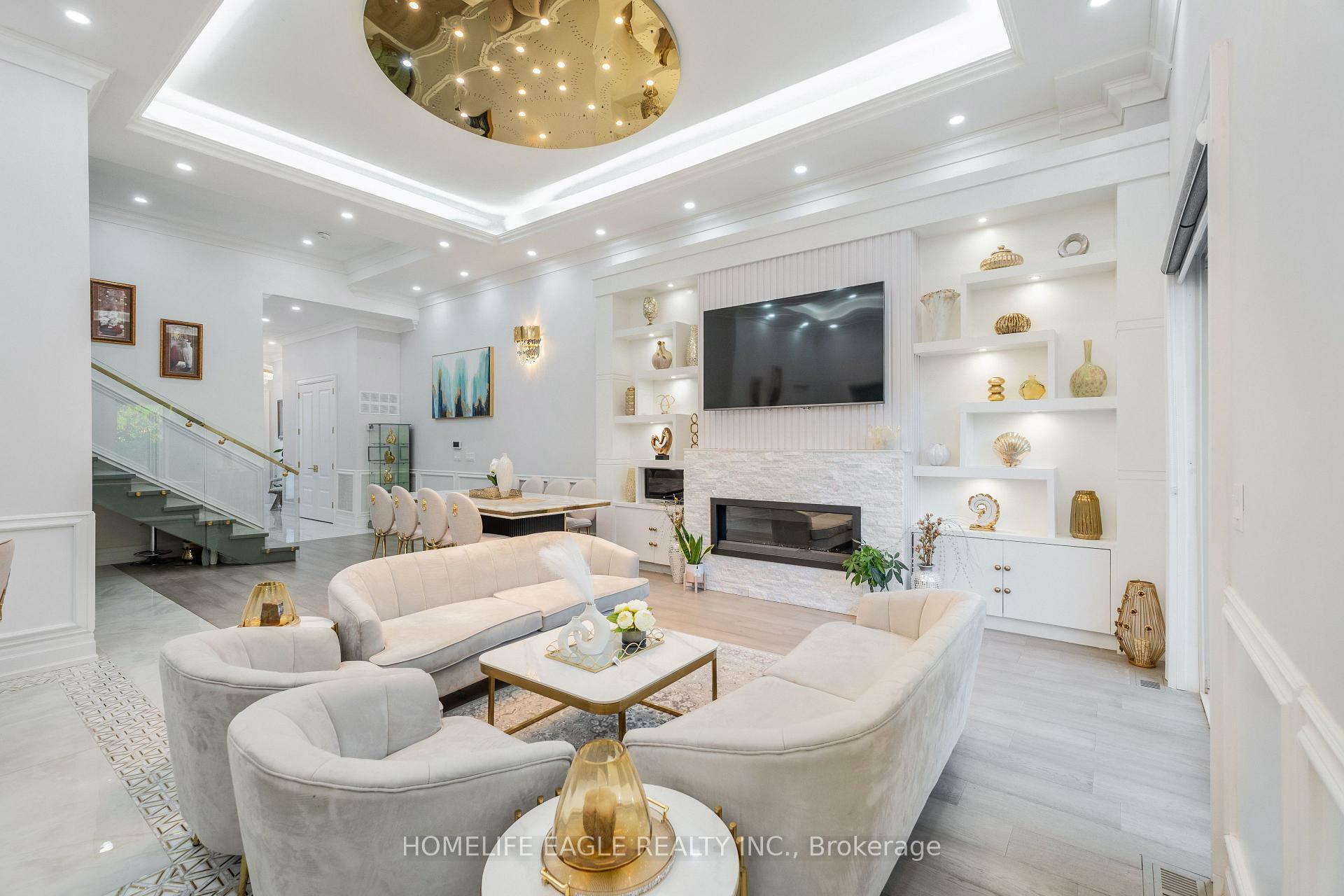 Property Photo: 36 Craiglee Drive ON M1N 2L8