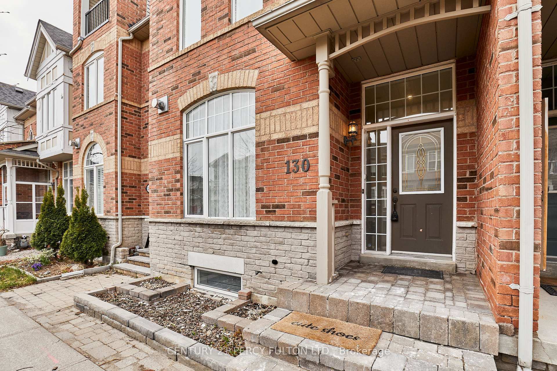 Photo de la propriété: 130 Walkerville Road ON L6B 1B6