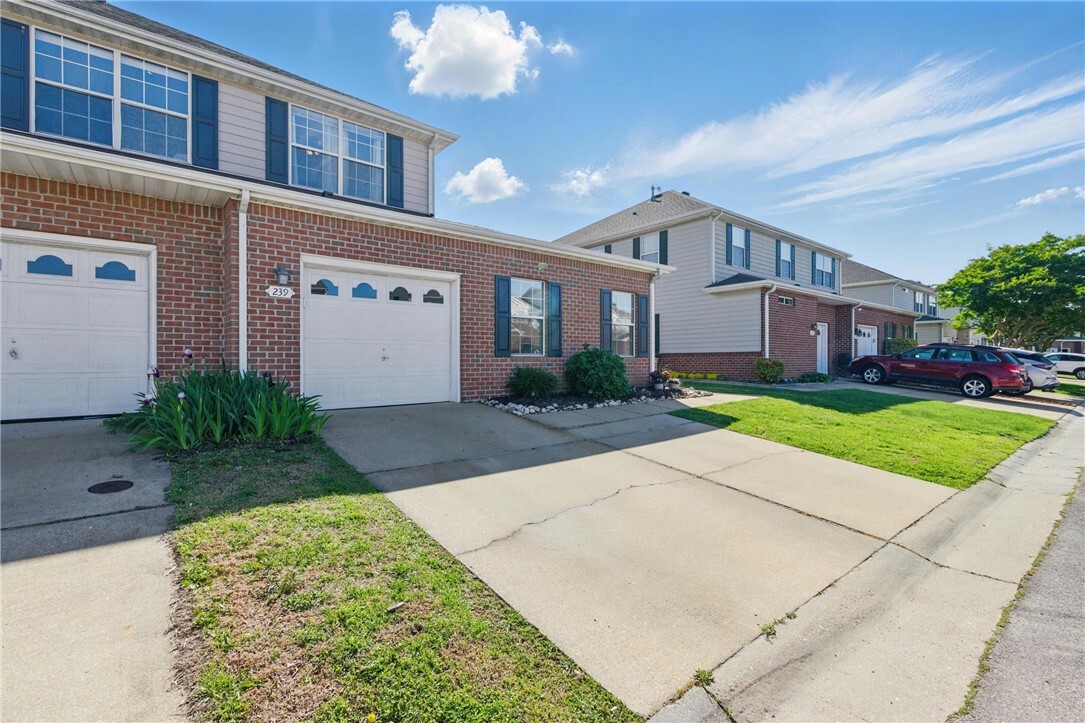 Property Photo: 239 Belmont Circle VA 23693