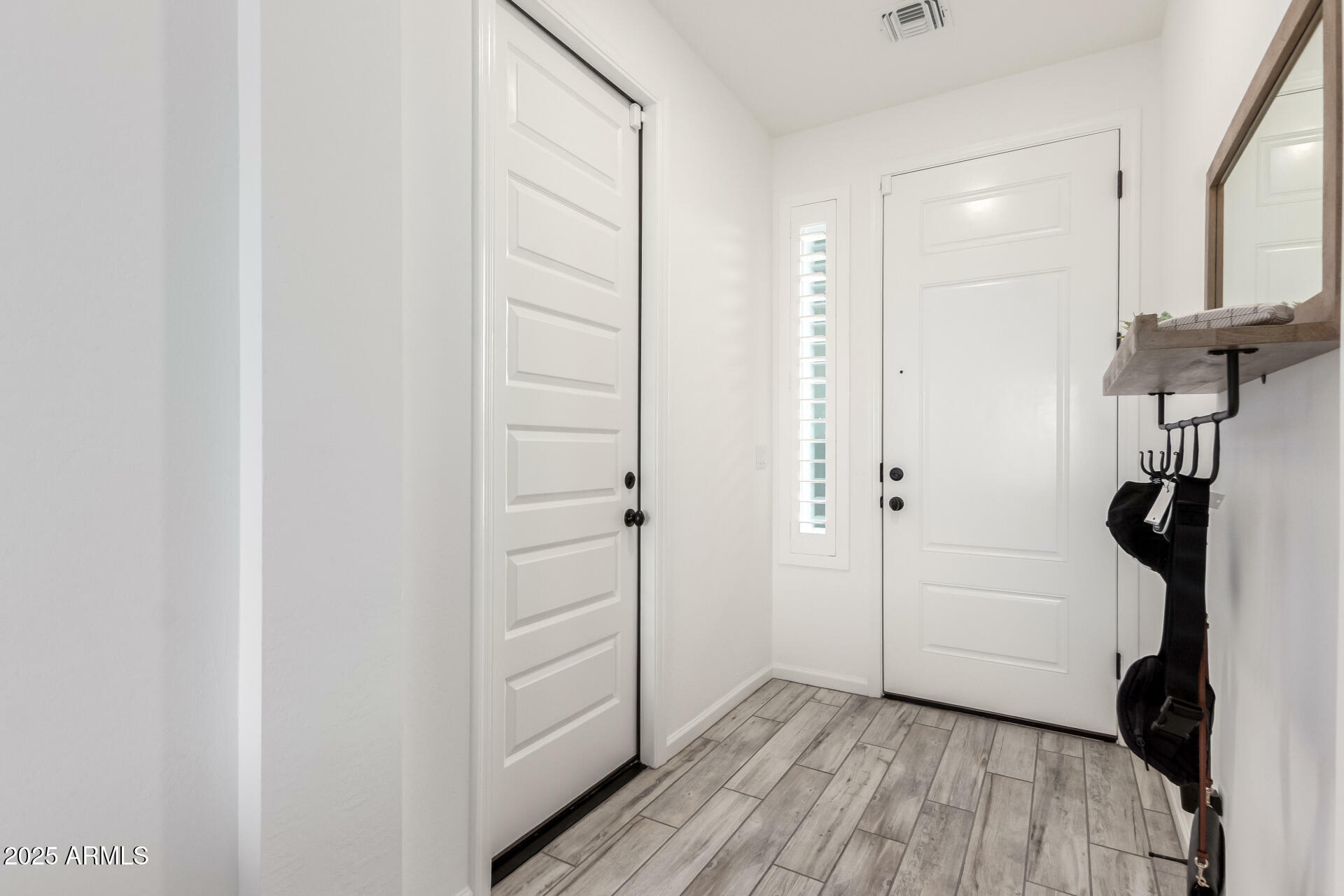 Property Photo: 13228 W Buckskin Trail AZ 85383