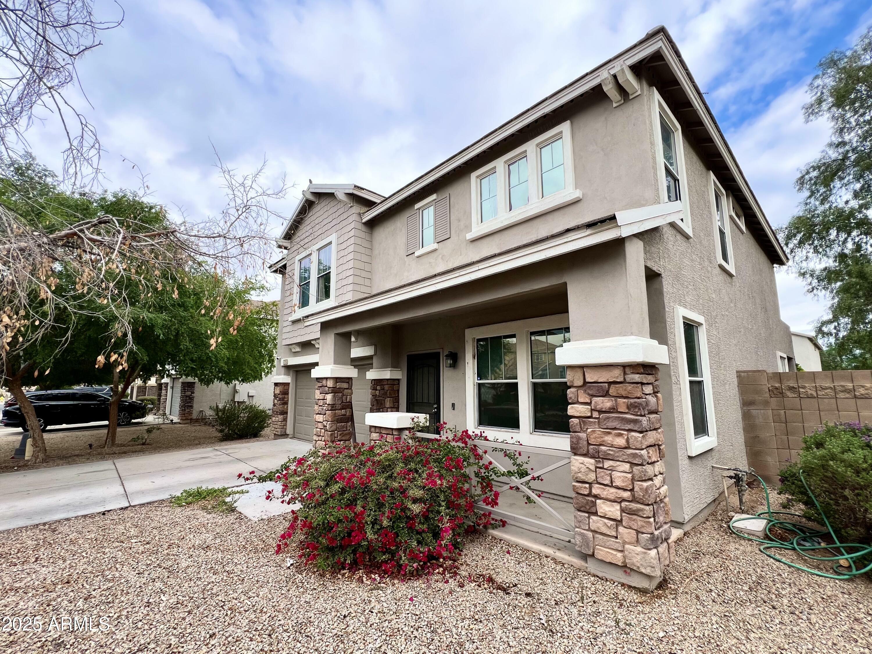 Property Photo: 7258 W State Avenue AZ 85303