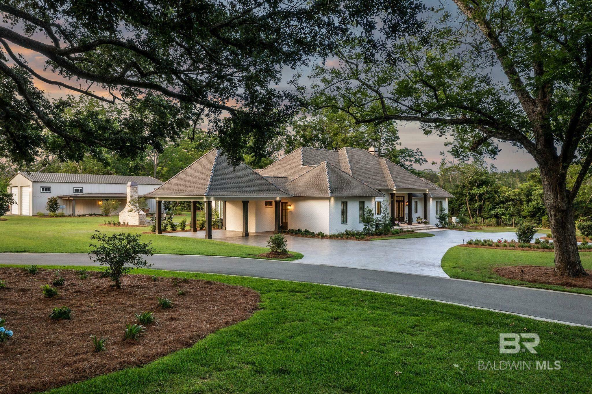 Property Photo: 11211 State Highway 104 AL 36532