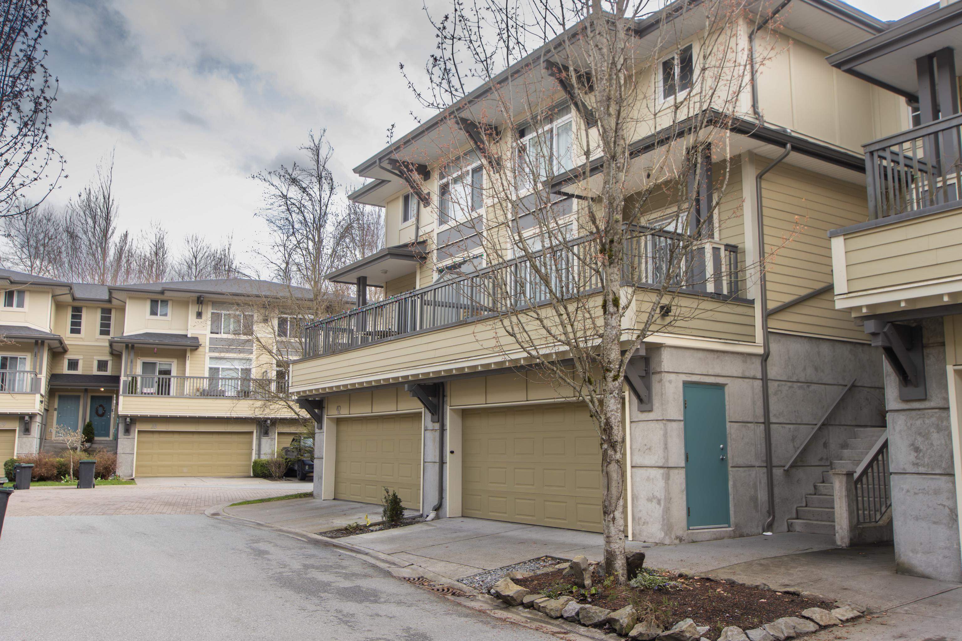 Property Photo: 40632 Government Road 41 BC V8B 0M7