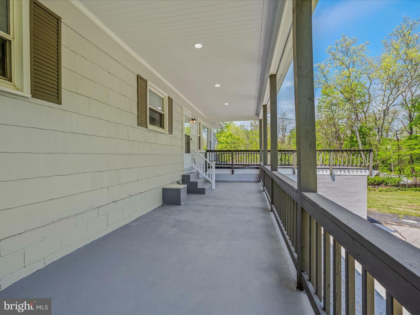 Property Photo: 1639 Shenandoah River Drive WV 25425