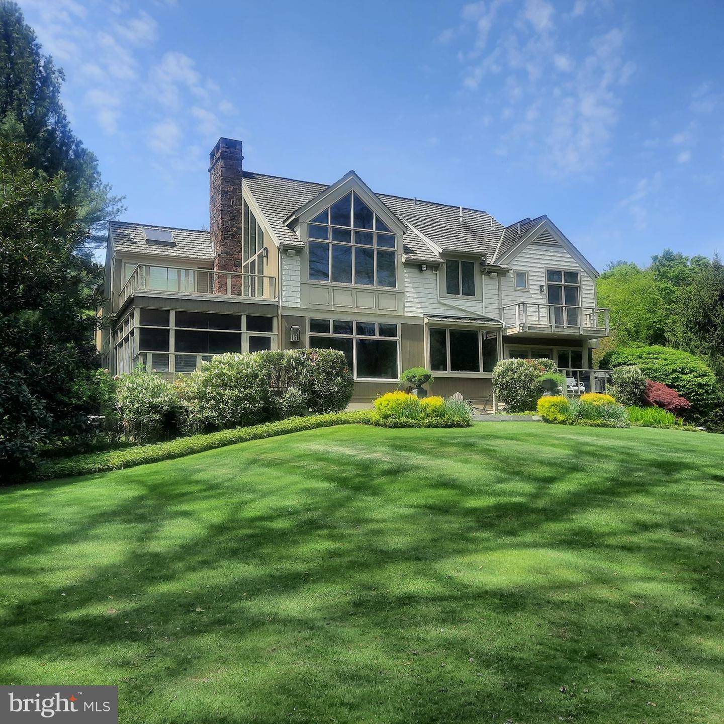 Property Photo: 38 Bridge One Lane PA 18950