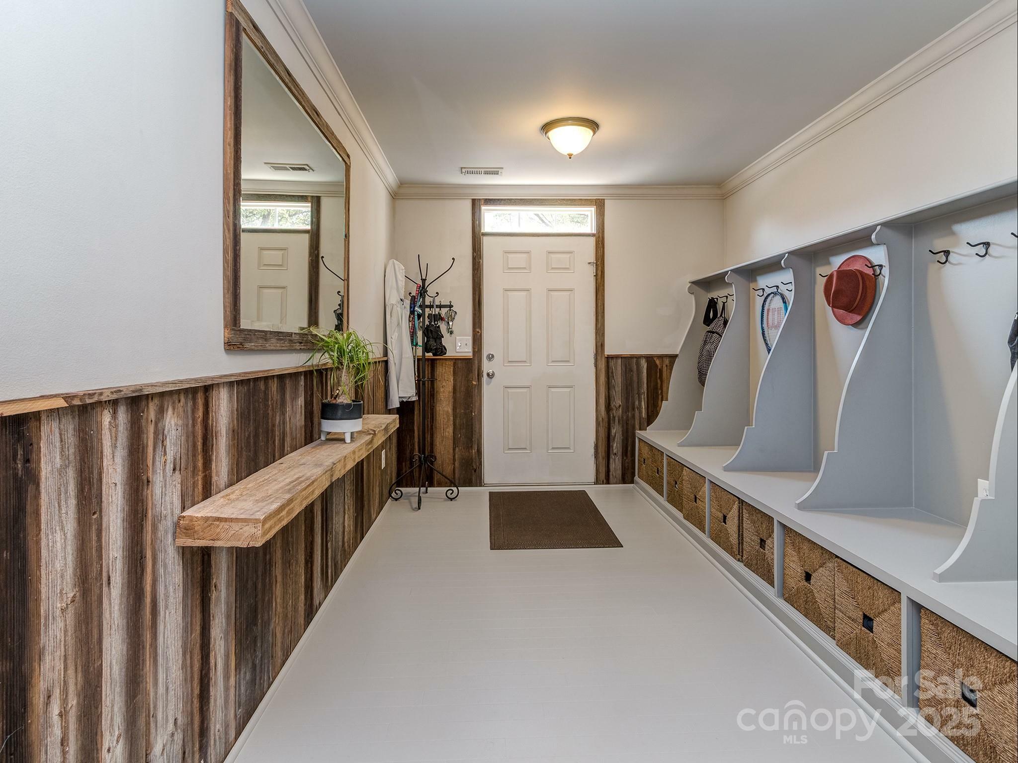 Property Photo: 2125 Belle Vernon Avenue NC 28210