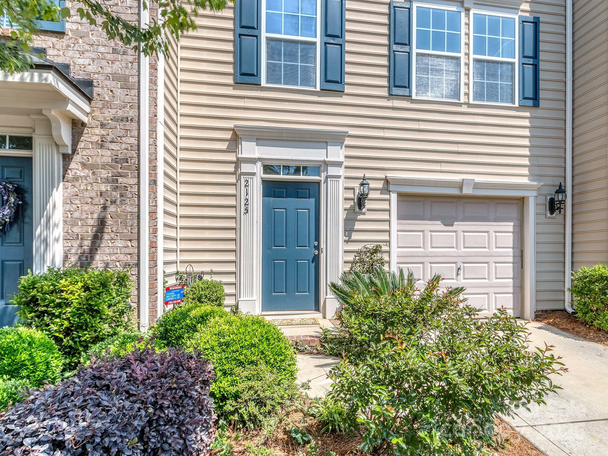 2125 Belle Vernon Avenue  Charlotte NC 28210 photo