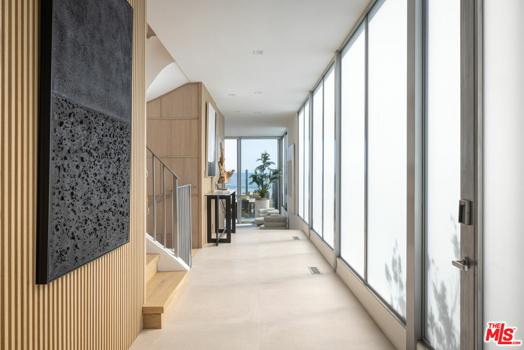Property Photo: 31220 Broad Beach Rd CA 90265
