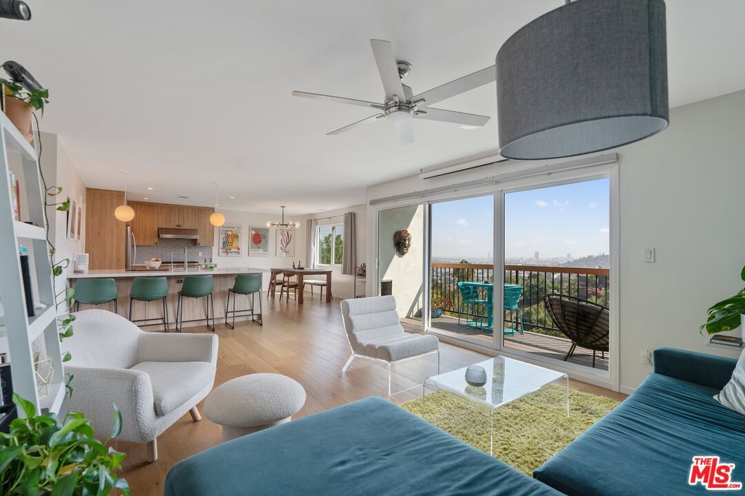 Property Photo: 3945 W Point Dr CA 90065