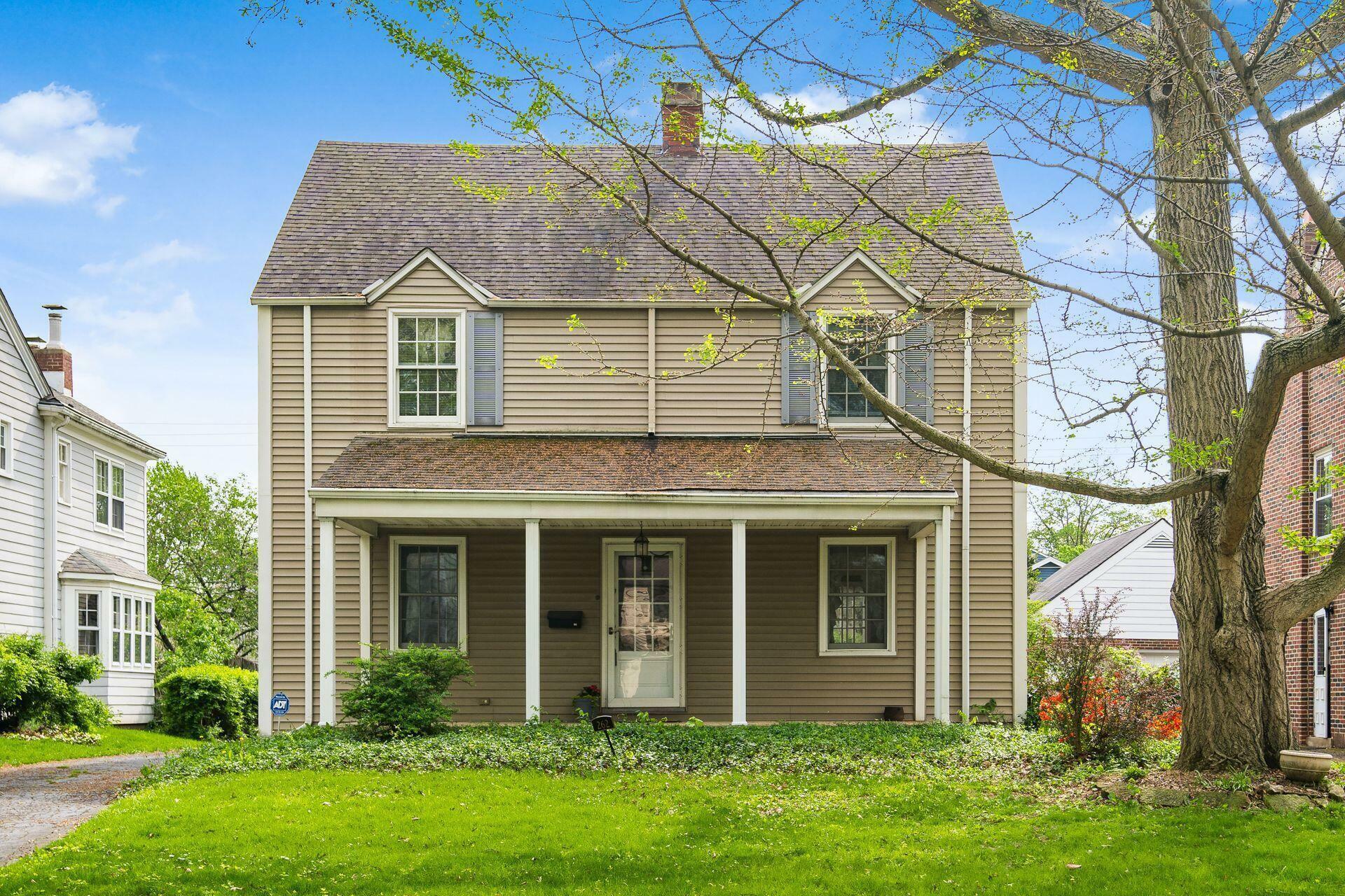 Property Photo: 262 N Ardmore Road OH 43209