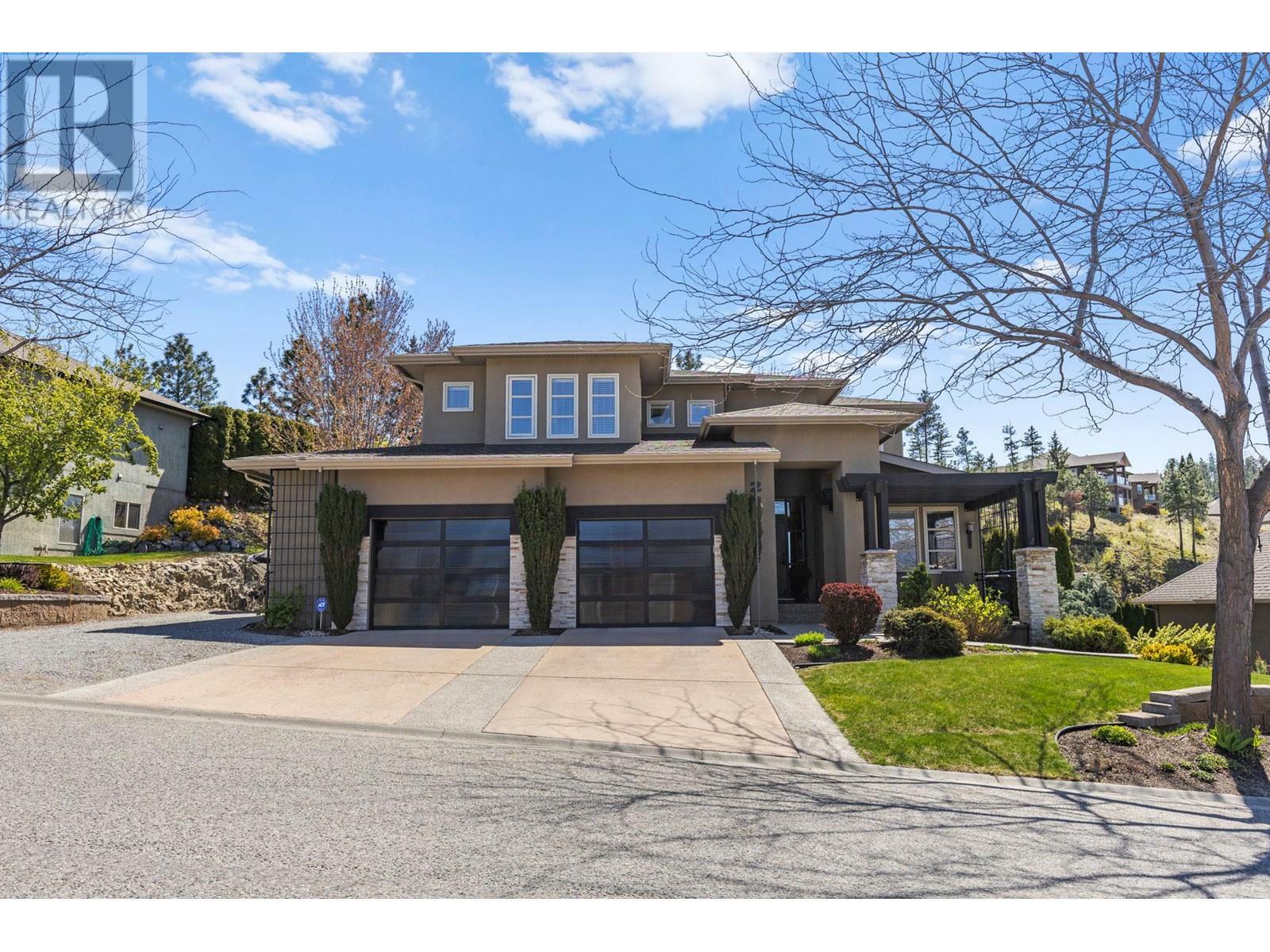Property Photo: 2516 Selkirk Drive BC V1V 2V6