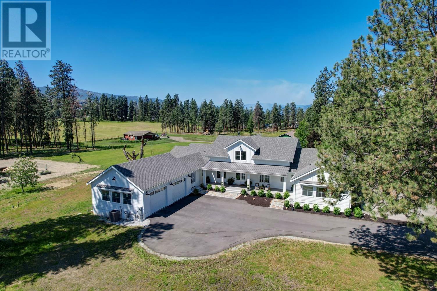 4510-4520 Stewart Road East  Kelowna BC V1W 4C1 photo