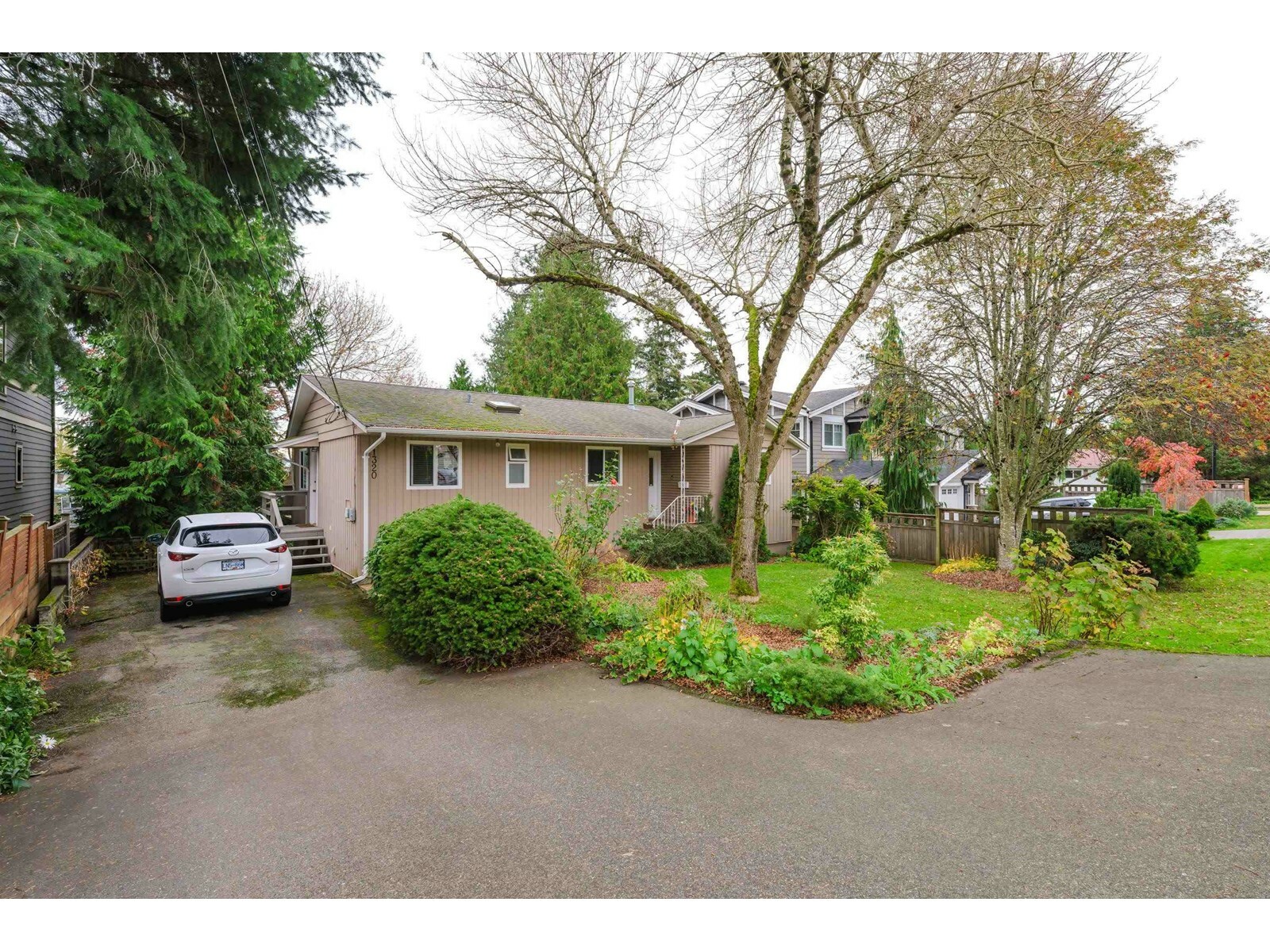 Property Photo: 1320 Kent BC V4B 4T7