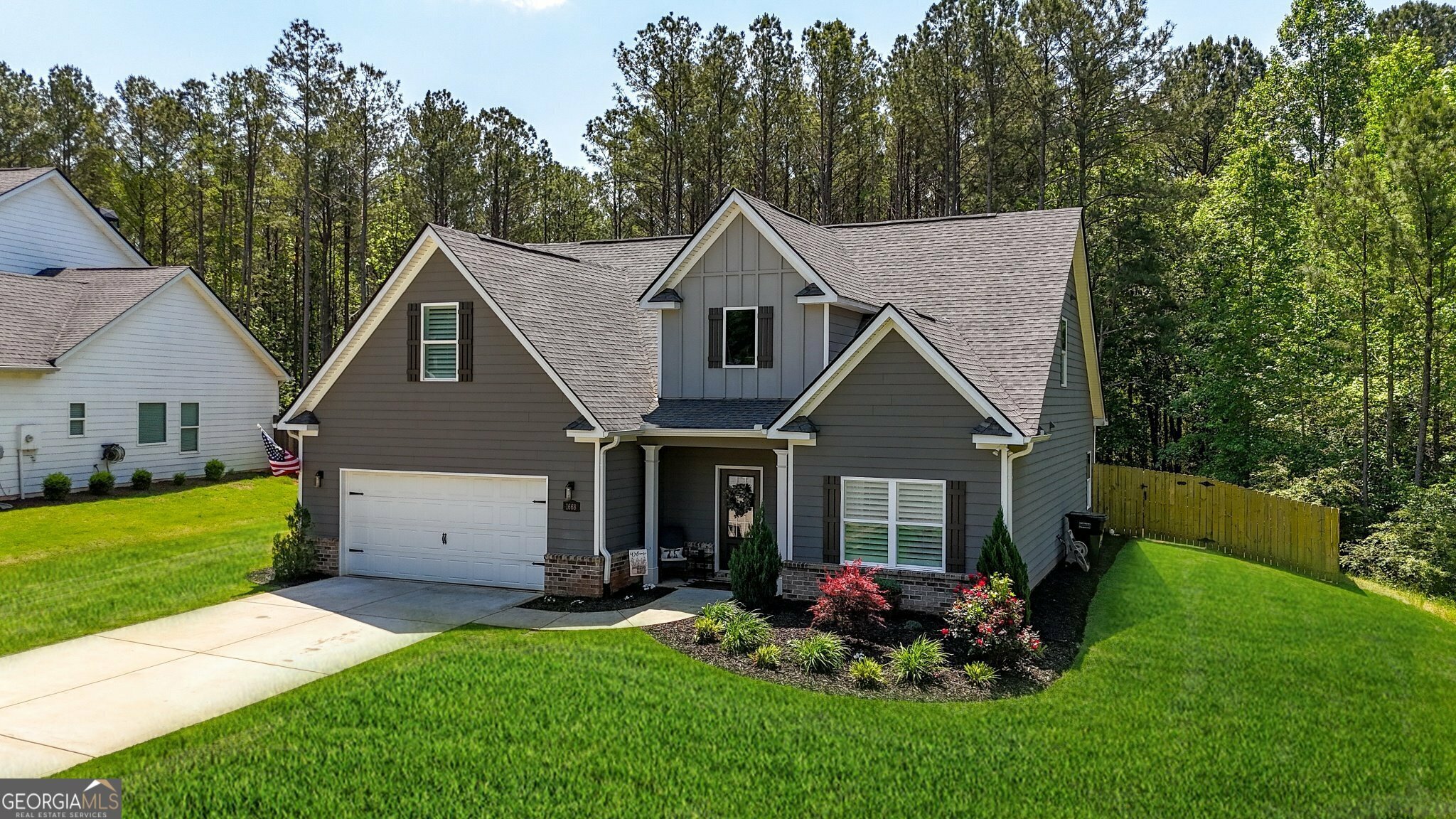 Property Photo: 1668 Carriage Court GA 30656