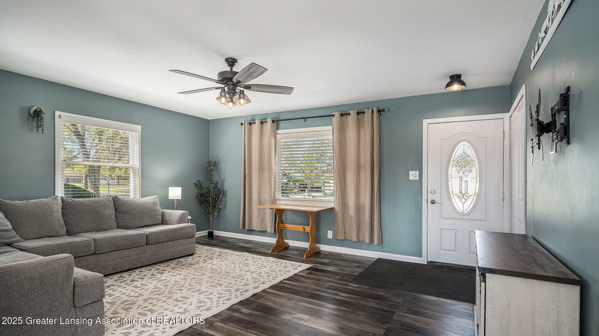 Property Photo: 5305 Seymour Road MI 48473