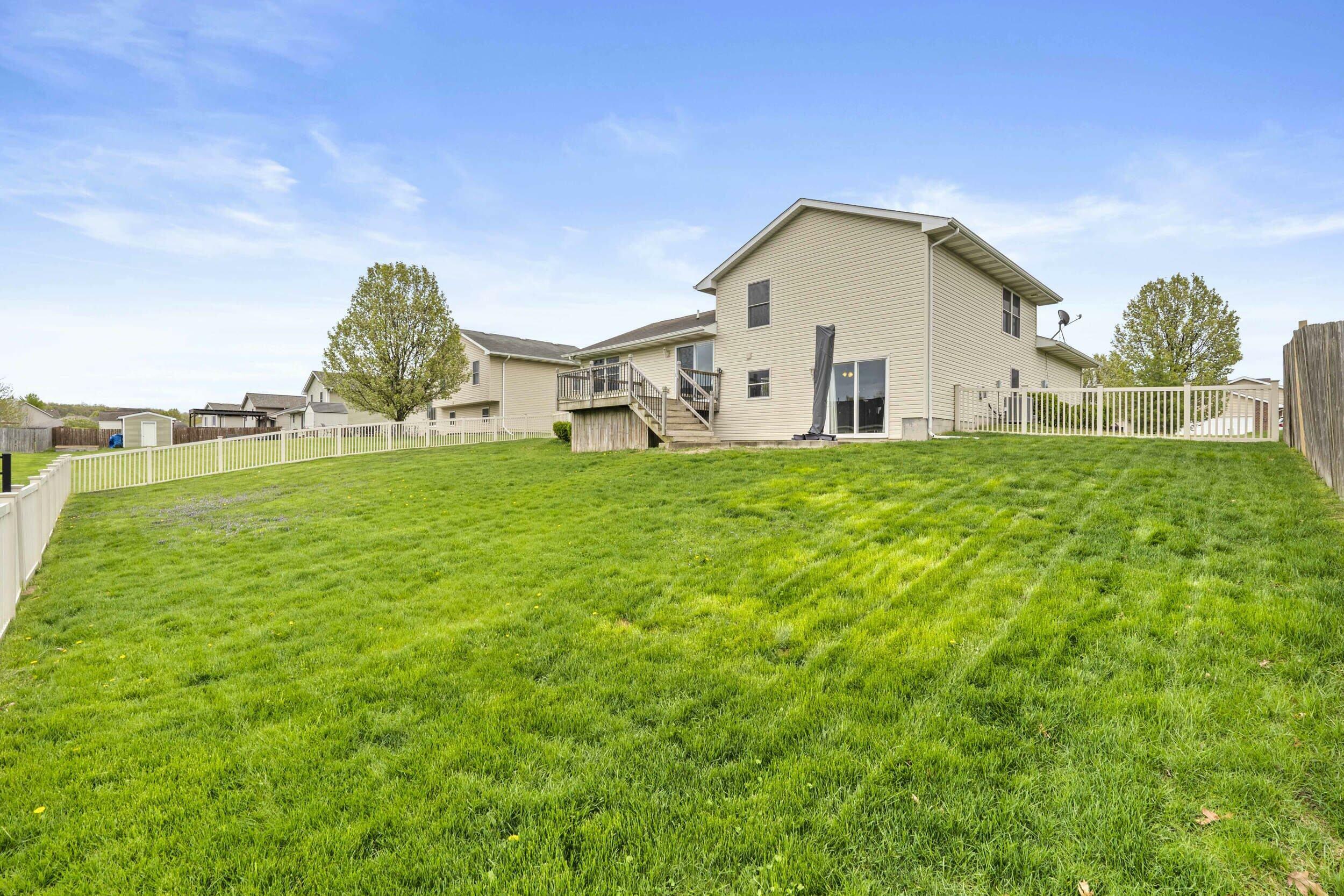 Property Photo: 12620 Havenwood Pass IN 46303