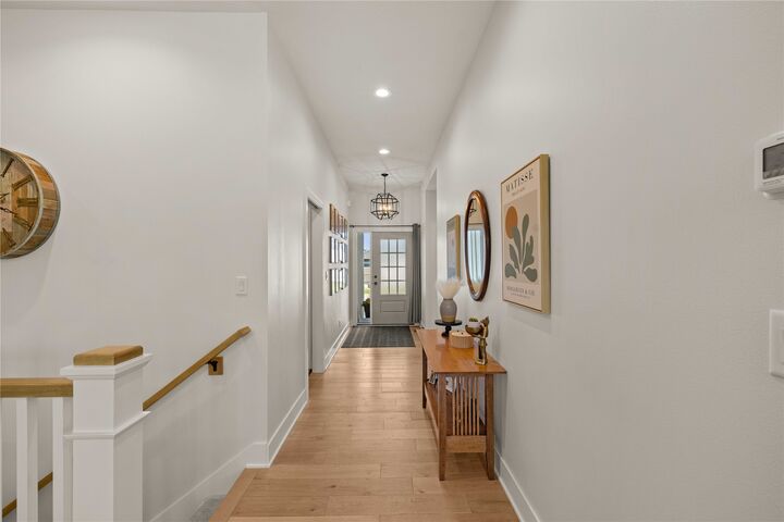 Property Photo:  3319 NE 8th Street  IA 50021 
